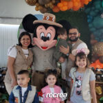 Kids Birthday Party - Mickey Safari Character, Recrea Usa