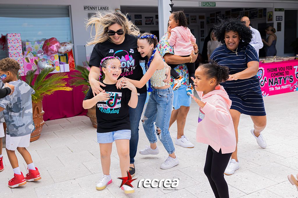 Kids Birthday Party, Recrea Usa