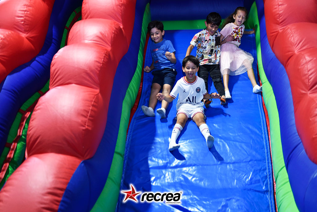 Kids Birthday Party - Soccer Party, Recrea Usa