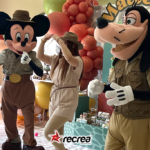 Mickey & Goofy Safari Characters, Recrea Usa