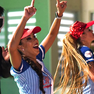 Reggaeton Hasta Abajo Show - BASIC