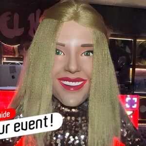 Shakira Bubble Head Performer